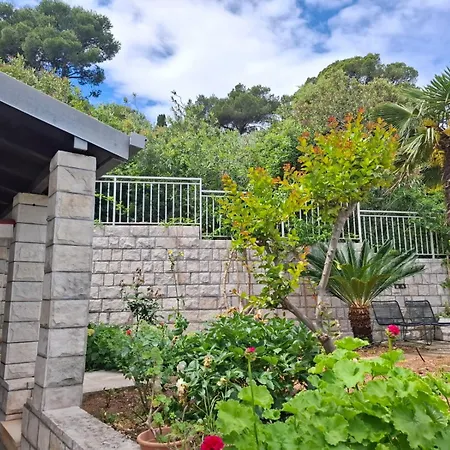 Elixir Villa